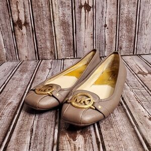 Michael Kors Fulton Flats Size 8